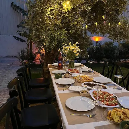 Aden Apart * Φετιγιέ